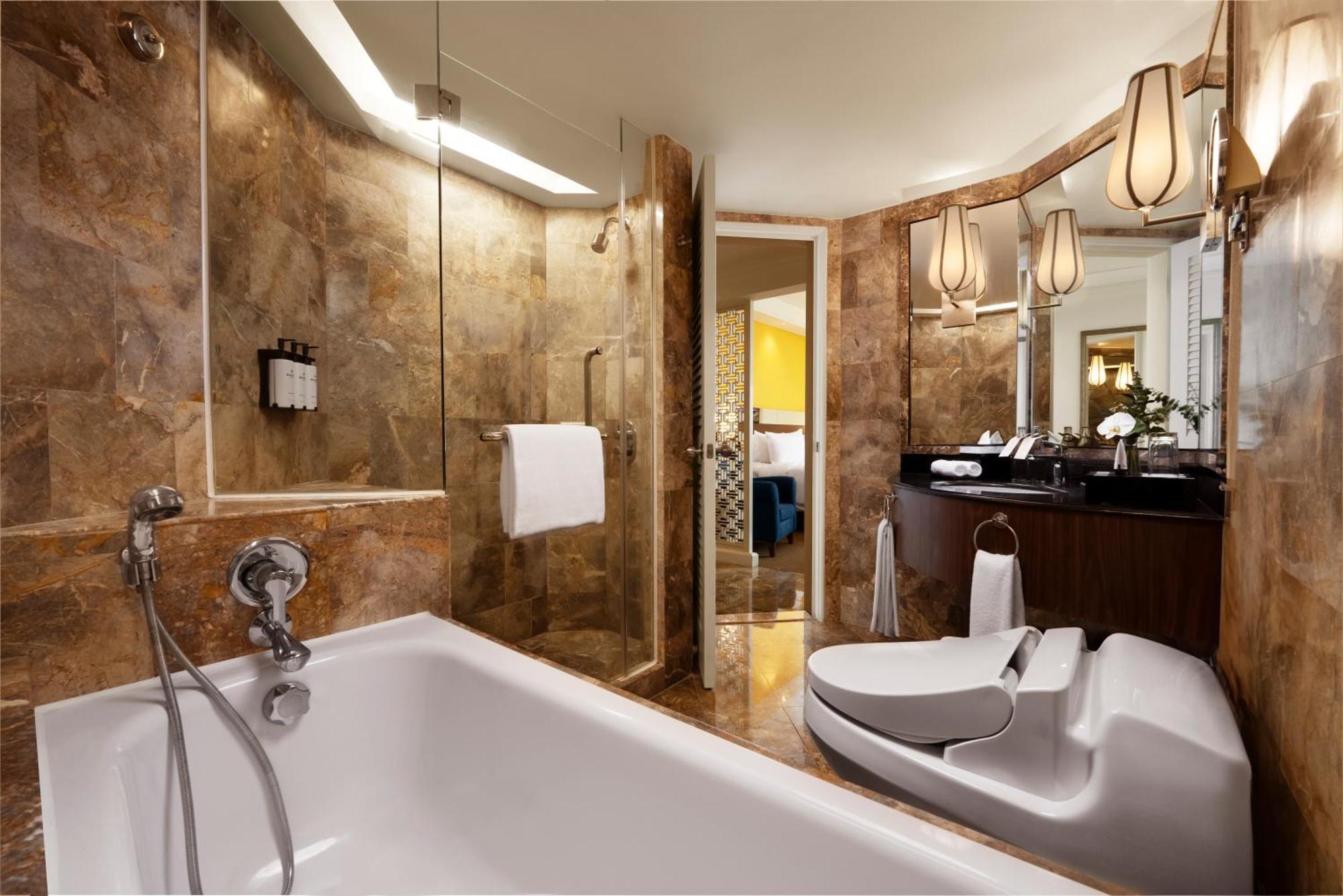 Premier Lake View Room