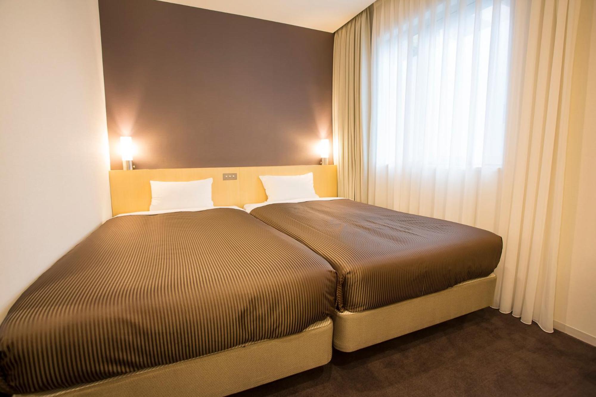 Economy Twin Room Non-Smoking