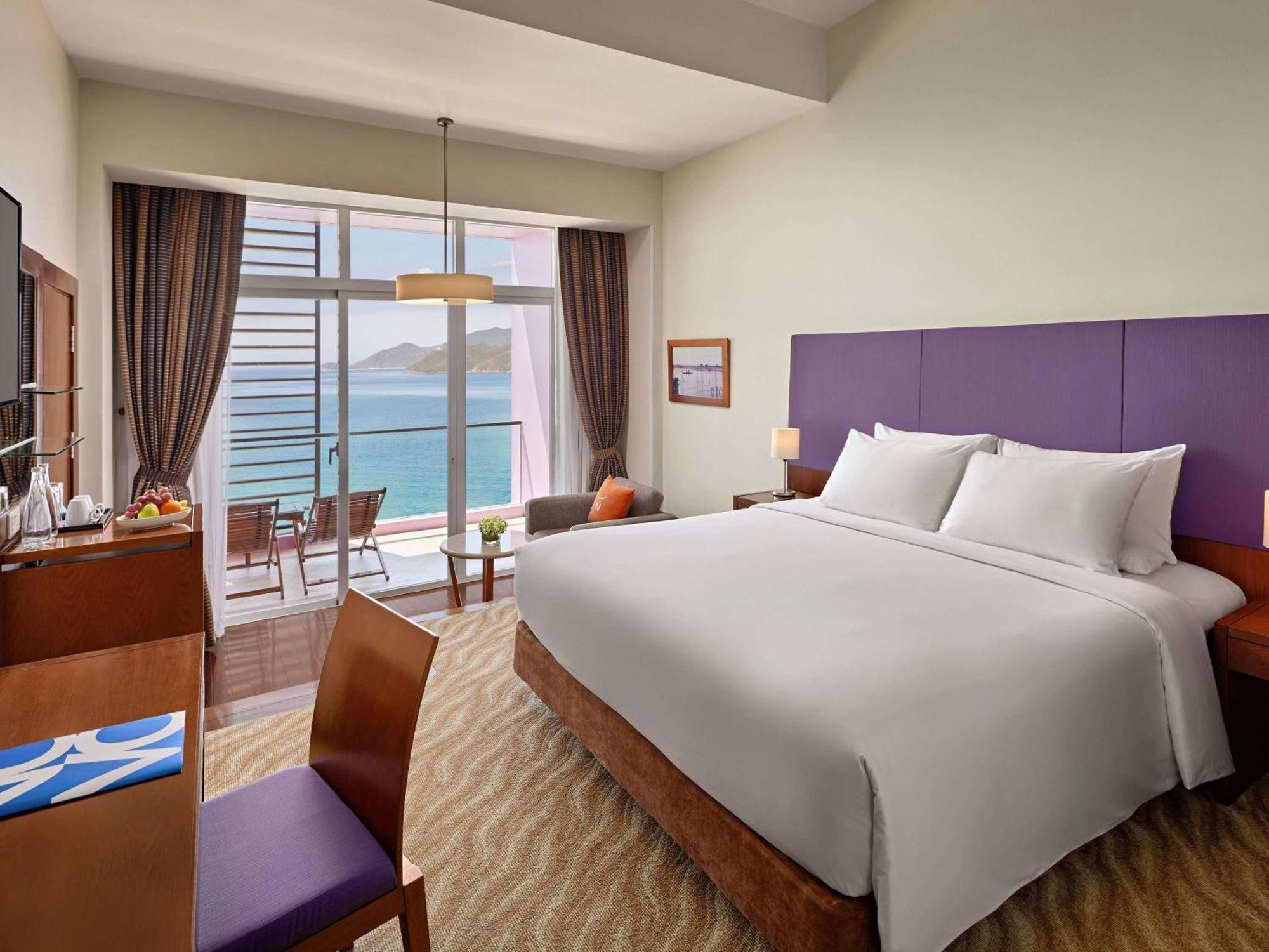 Superior King Room with Ocean View,1717032382:JPEG