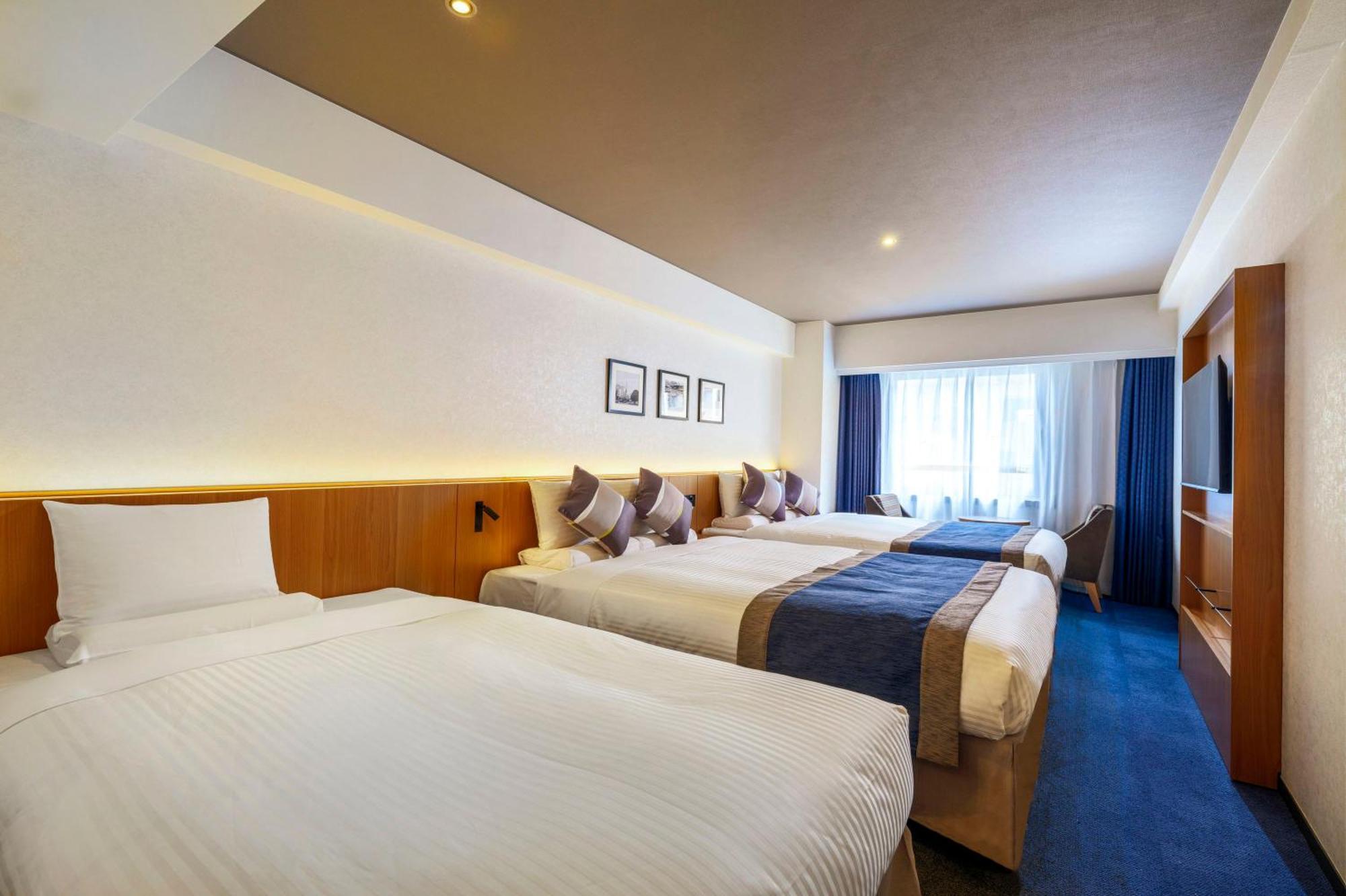 Renovated Deluxe Room 2 Double Beds Extra Bed Non Smoking