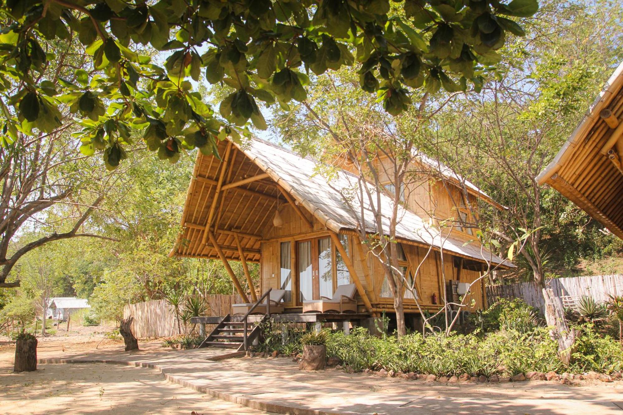 Bungalow Family Beachfront