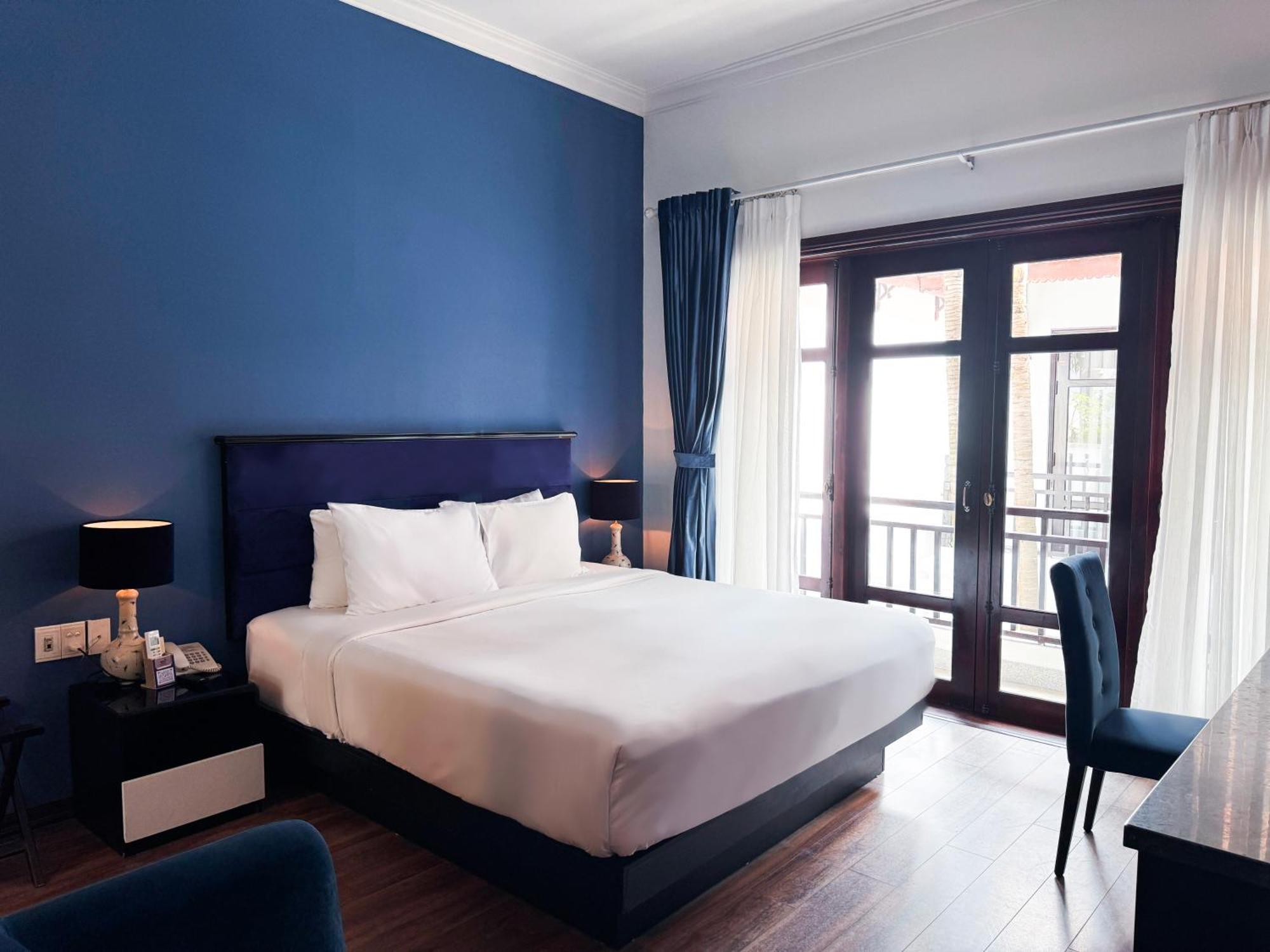 Deluxe Double Room,1739372956:JPEG