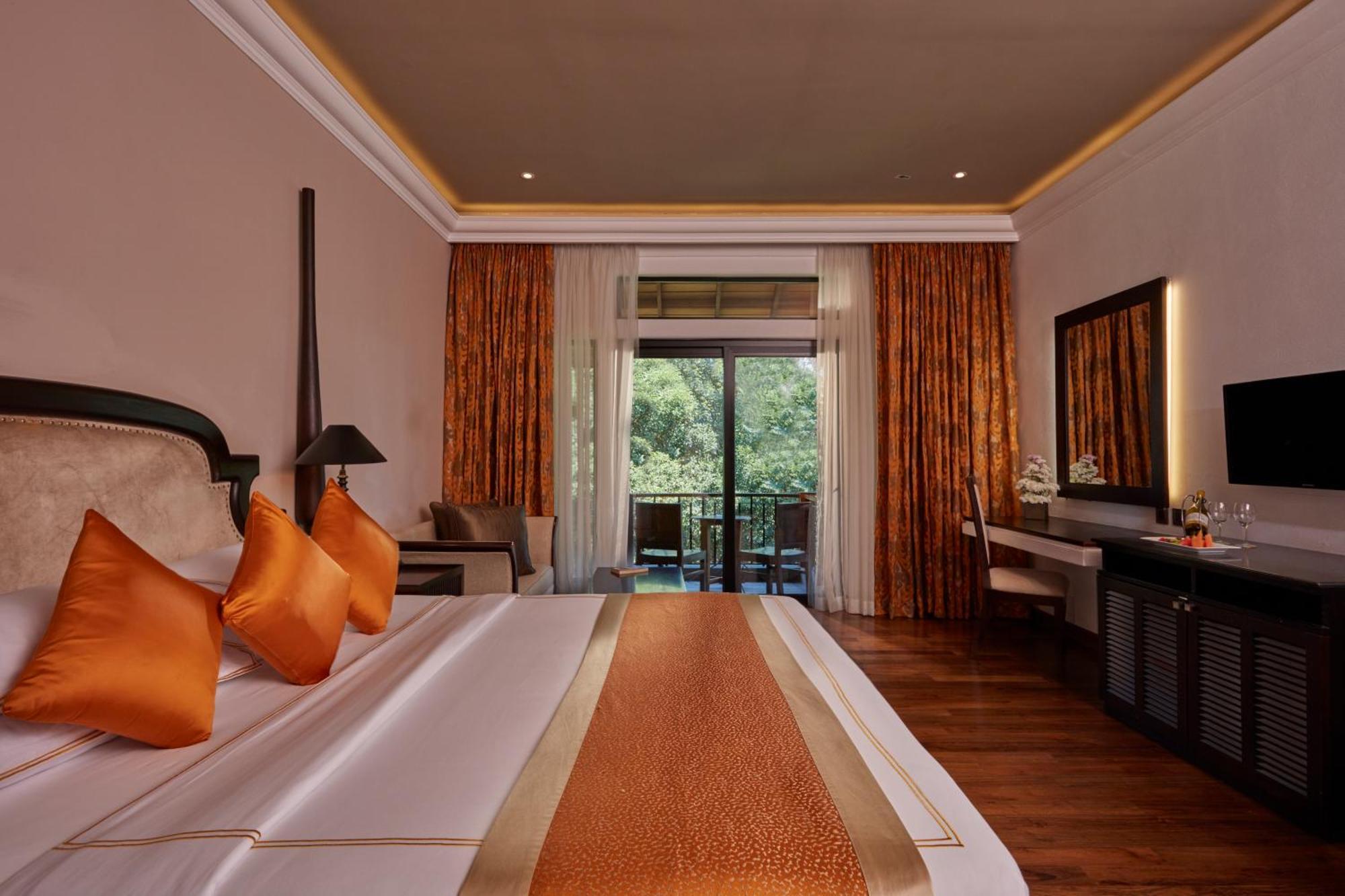 Luxury King Room with 10% Off on Excursions, 10% off on Spa, 10% off on Laundry,1765830218:JPEG