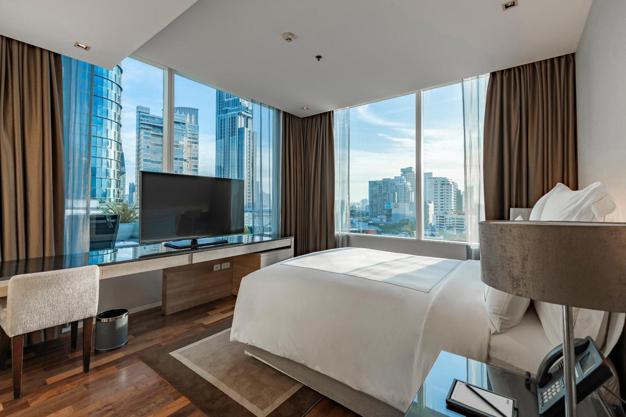 Suite com 3 Quartos e Terraço