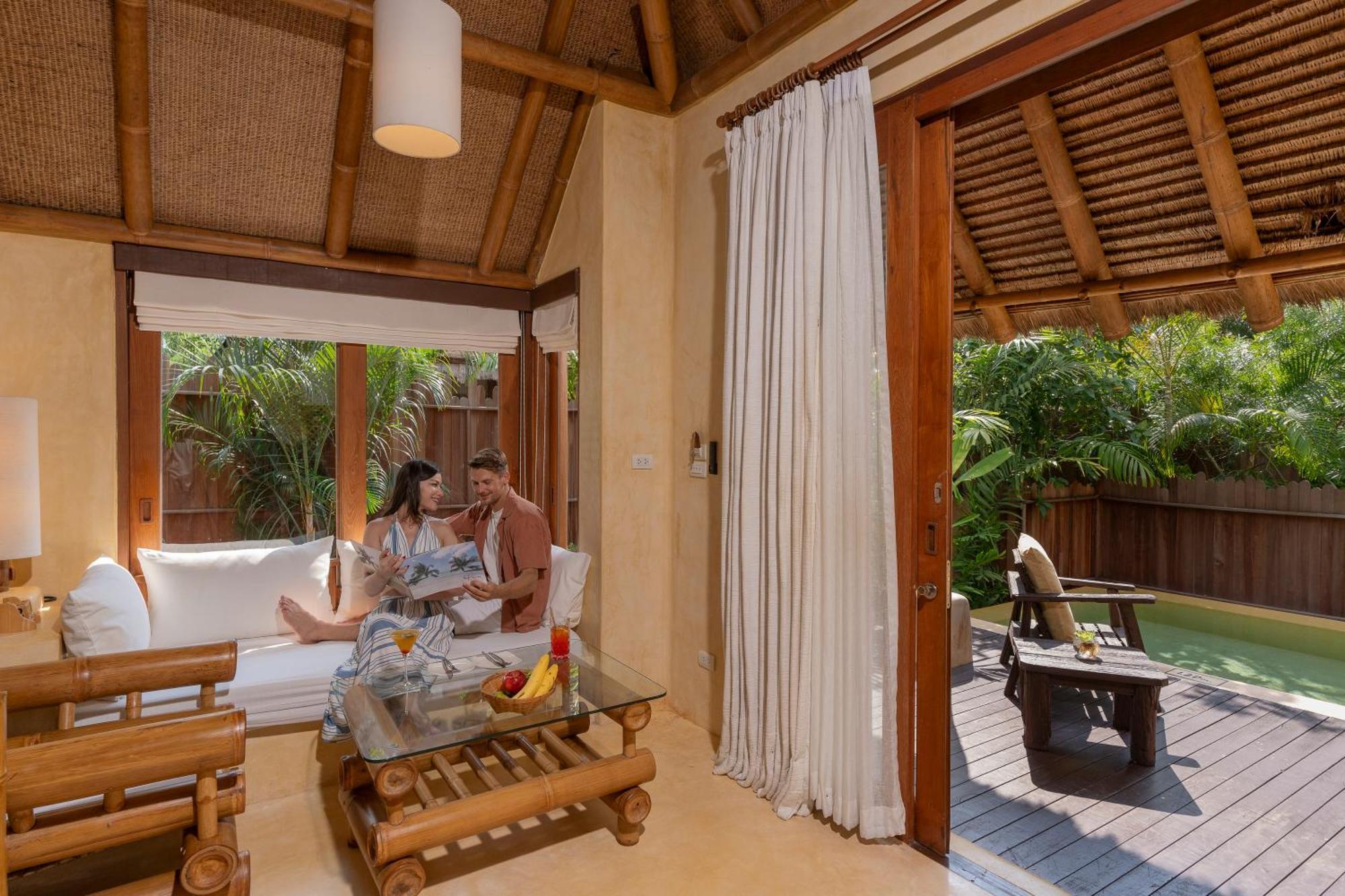 Deluxe Pool Villa