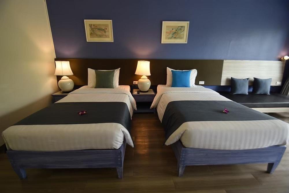 Superior Double or Twin Room,1743026787:JPEG