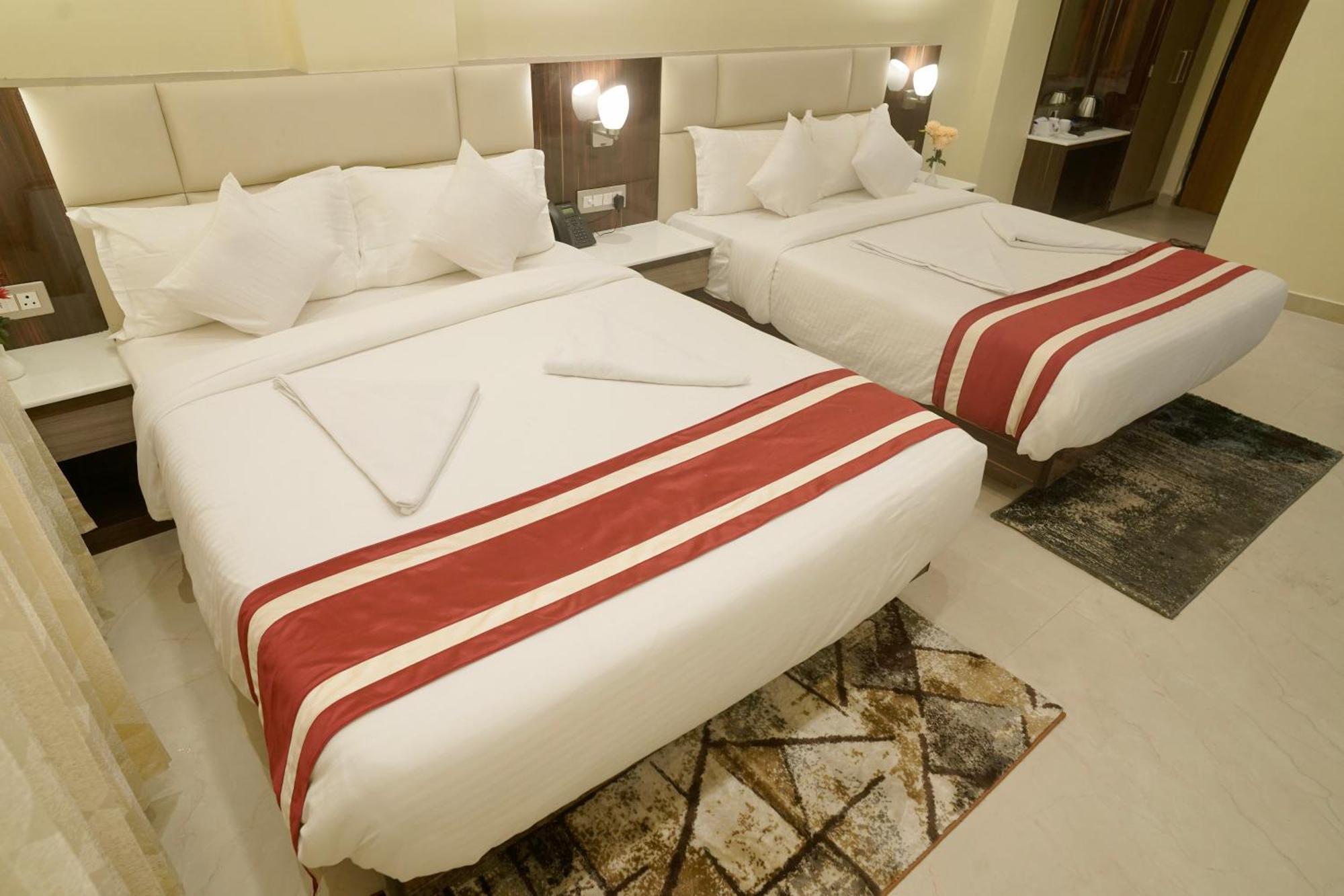 Premium Family Club Room