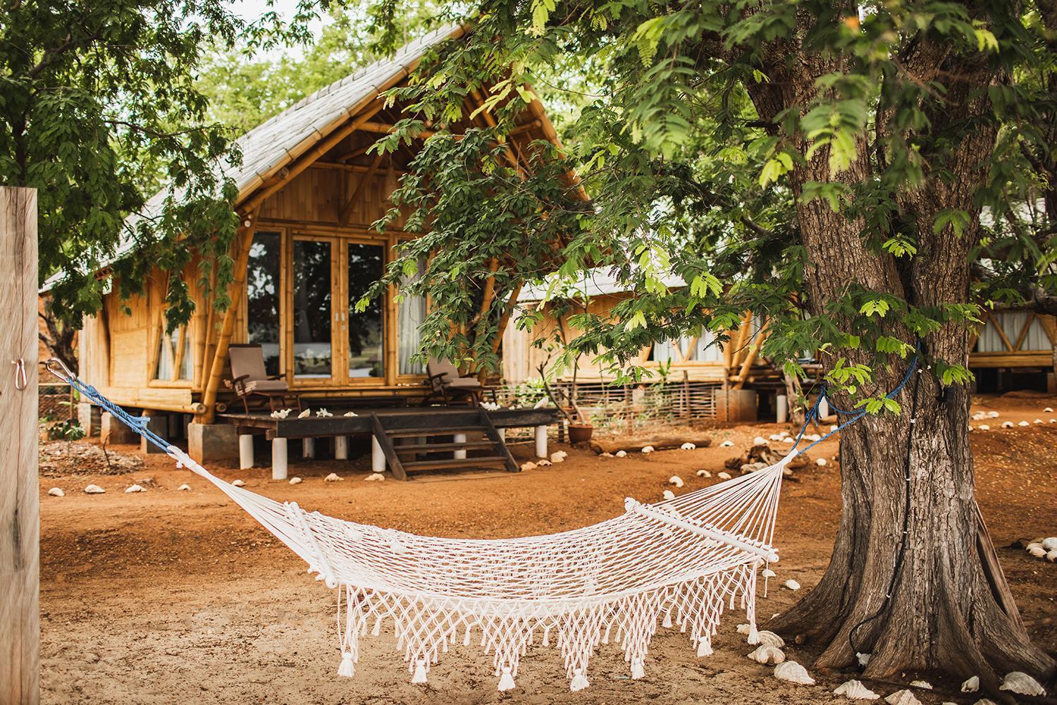 Bungalow Beach Front