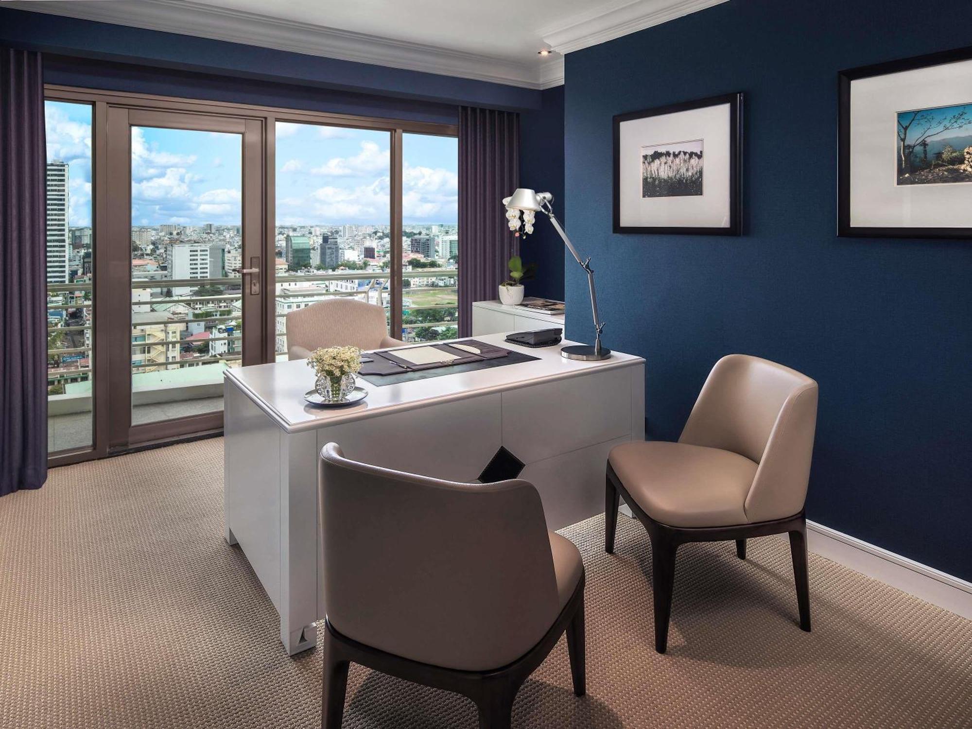 Presidential Suite,1765173224:JPEG