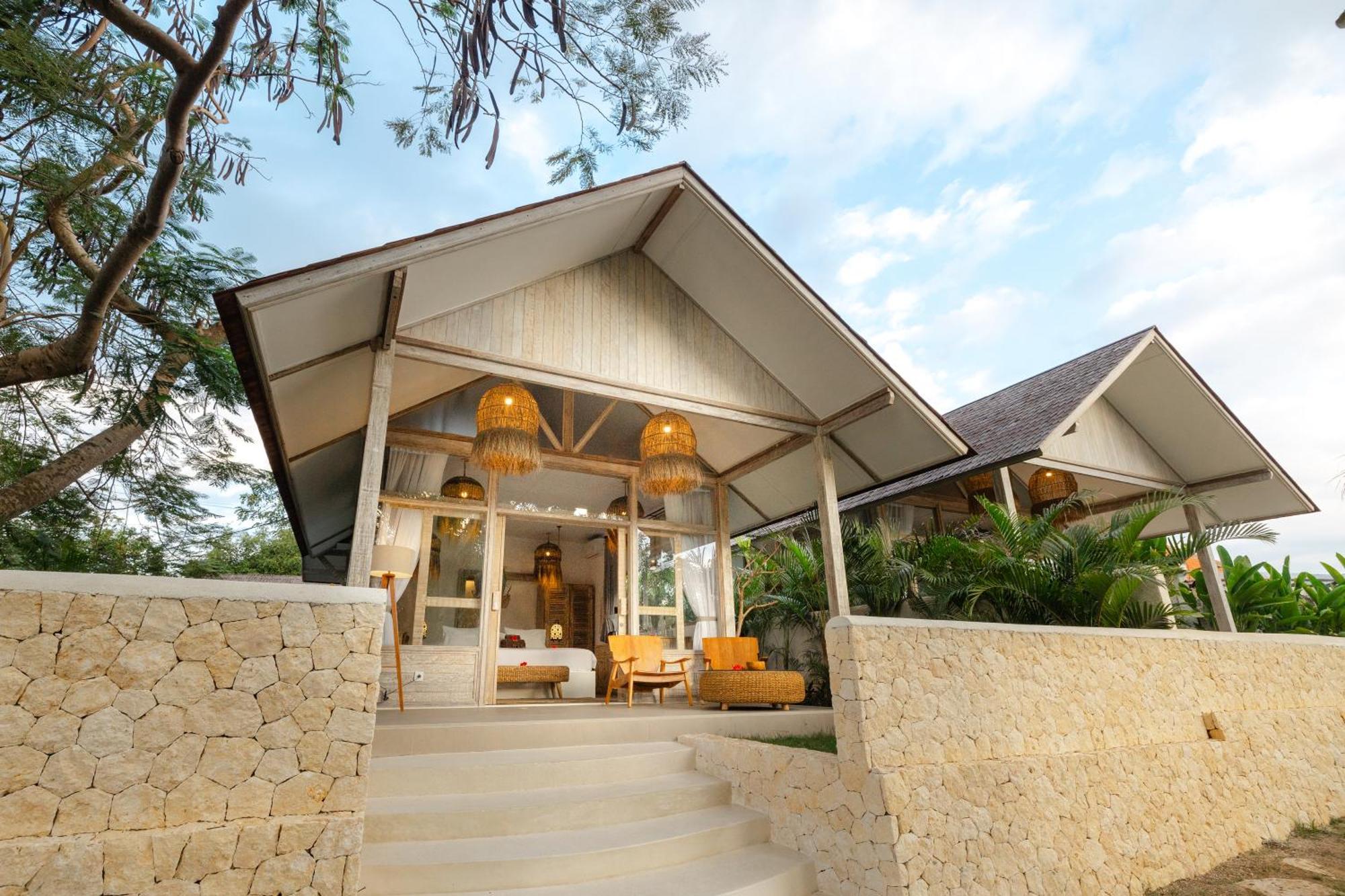 Lodge mit Poolblick