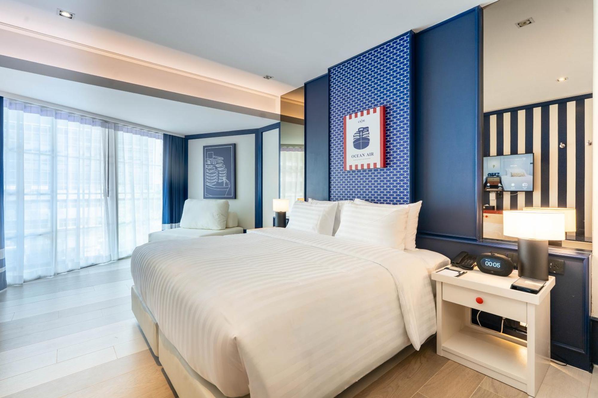 Cruise Cabin King Bed