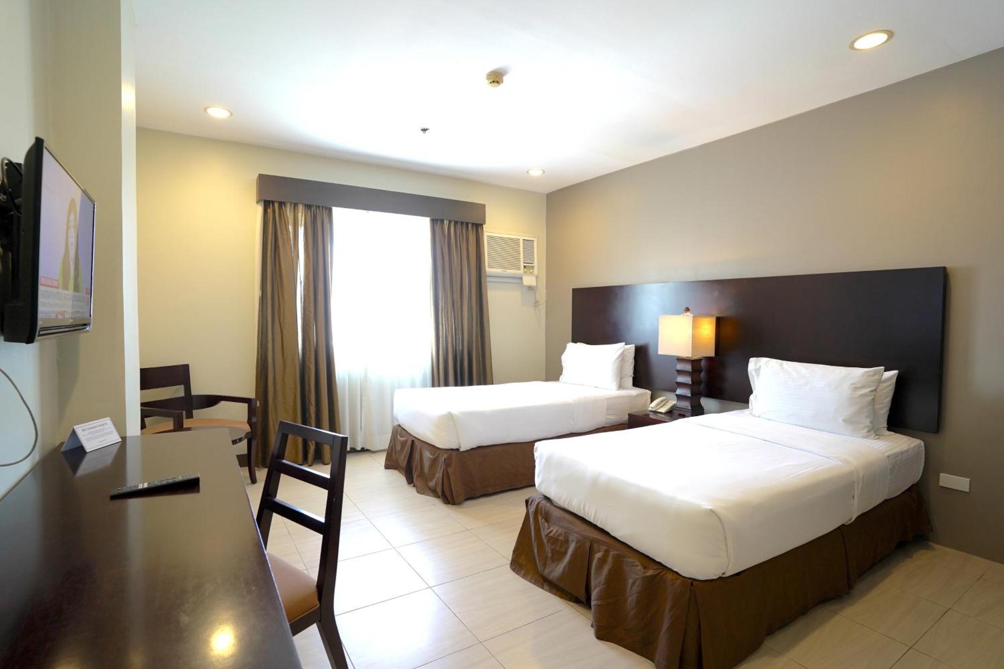 Deluxe Suite