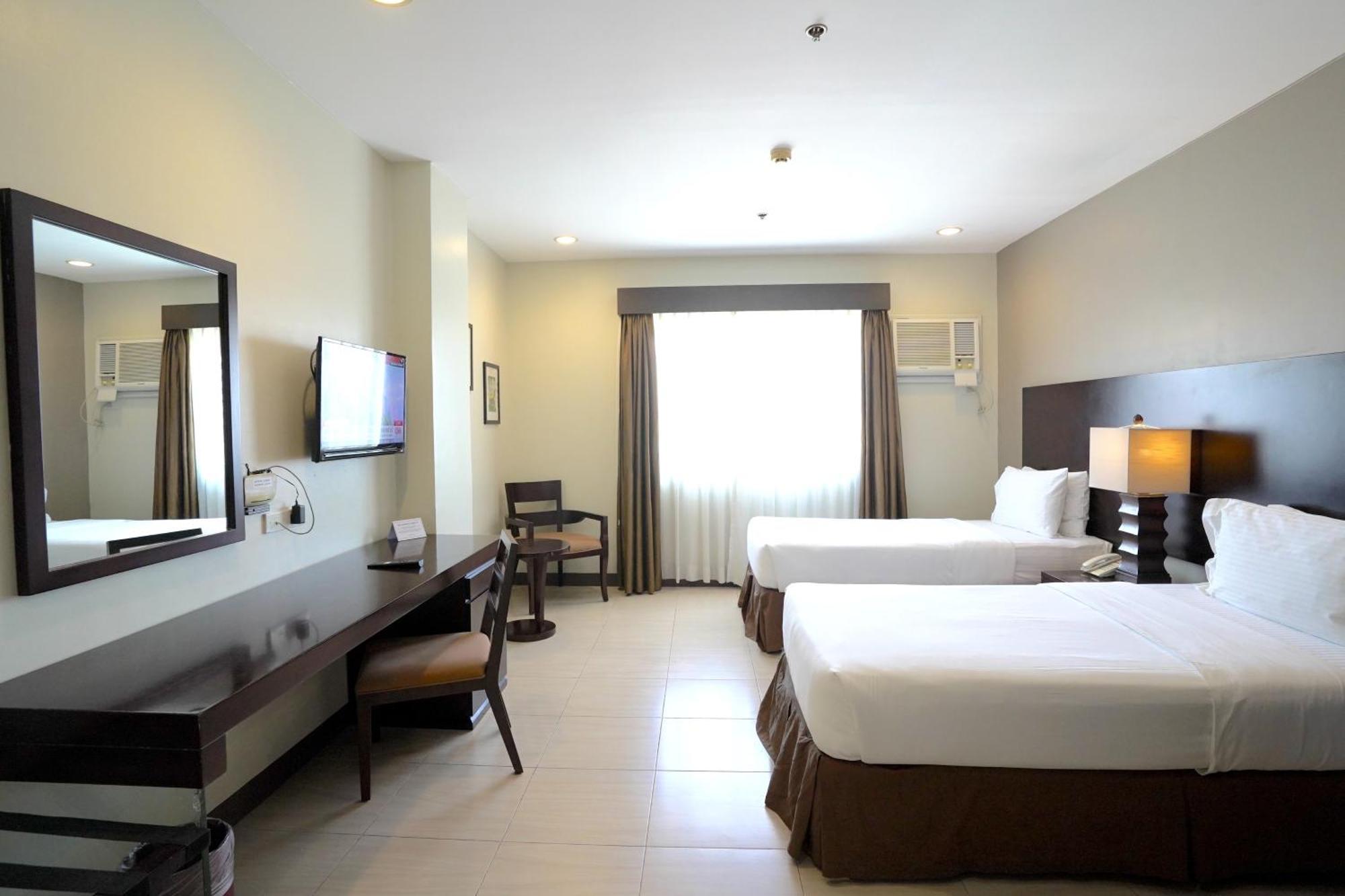 Deluxe Suite