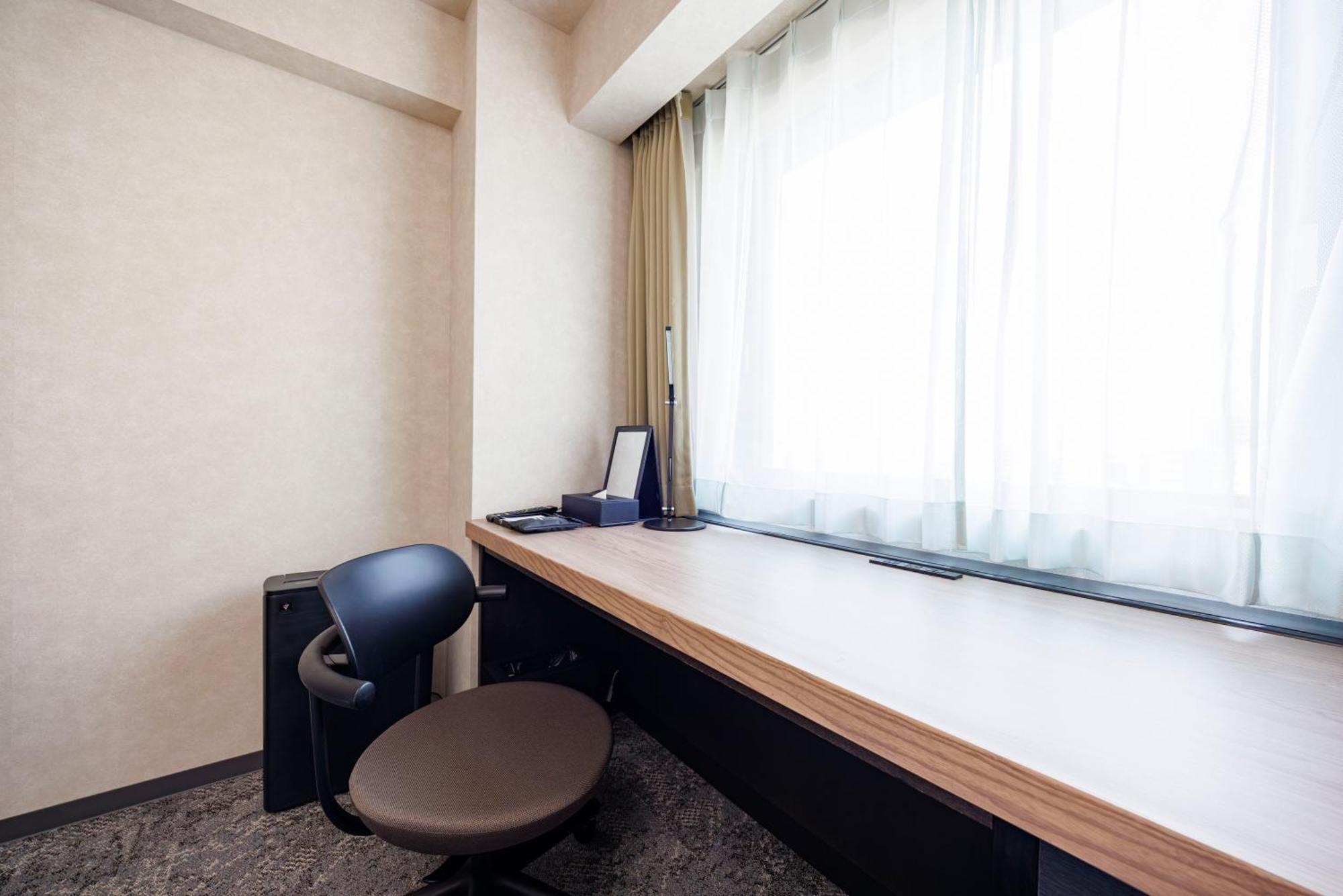 Renewal Standard Single Room Smoking