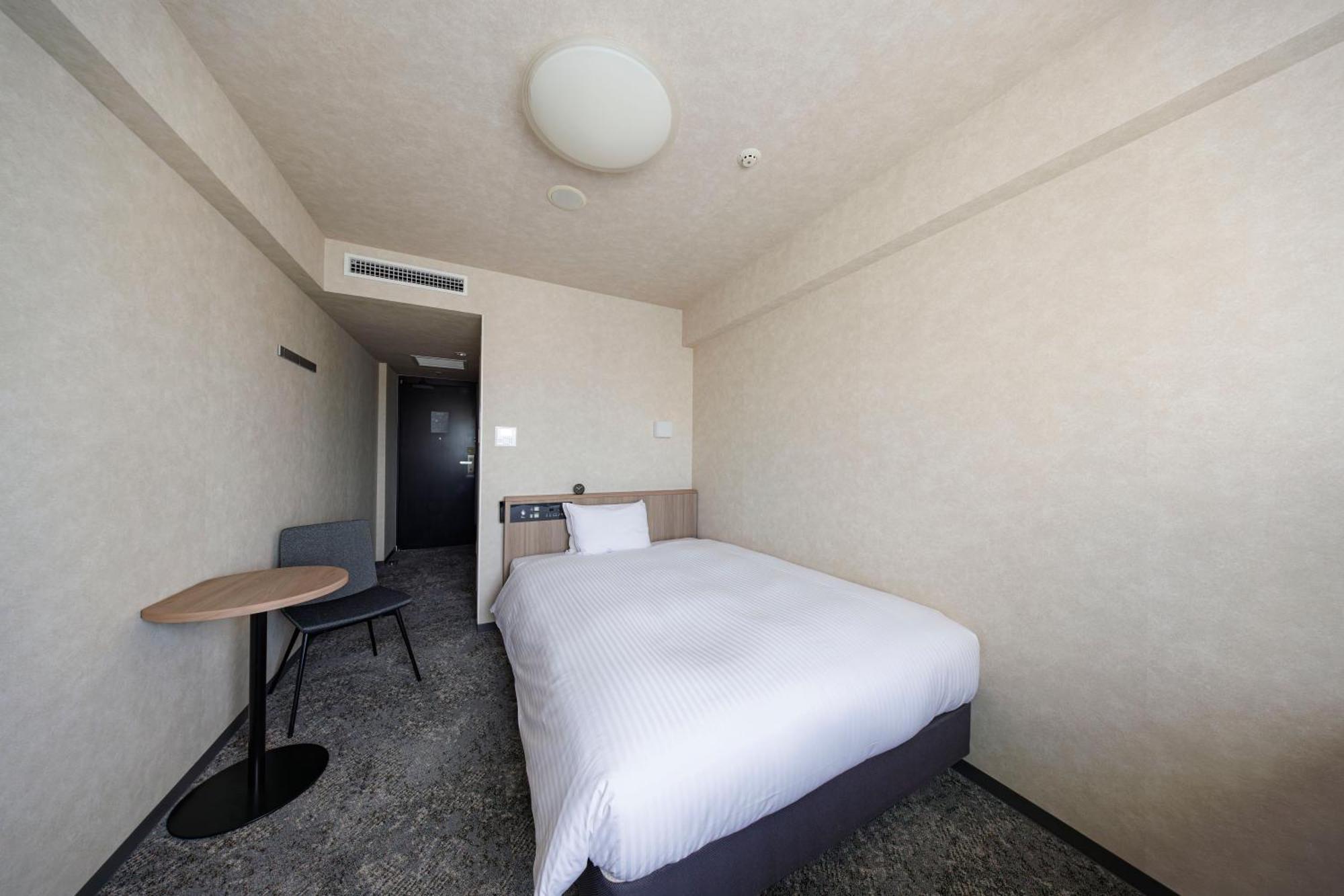 Renewal Standard Single Room Smoking