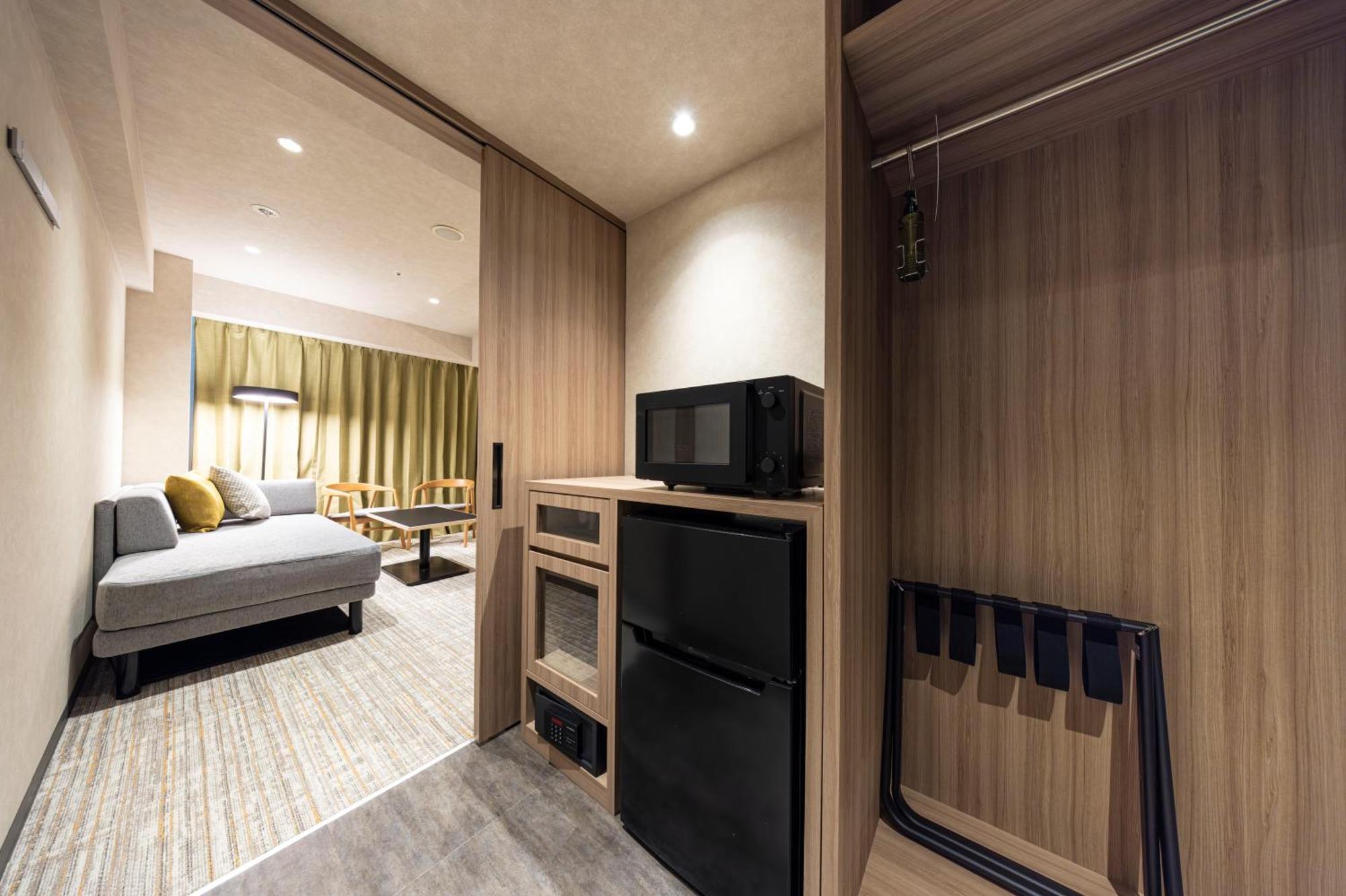 Renewal Premier Twin Room Non-Smoking