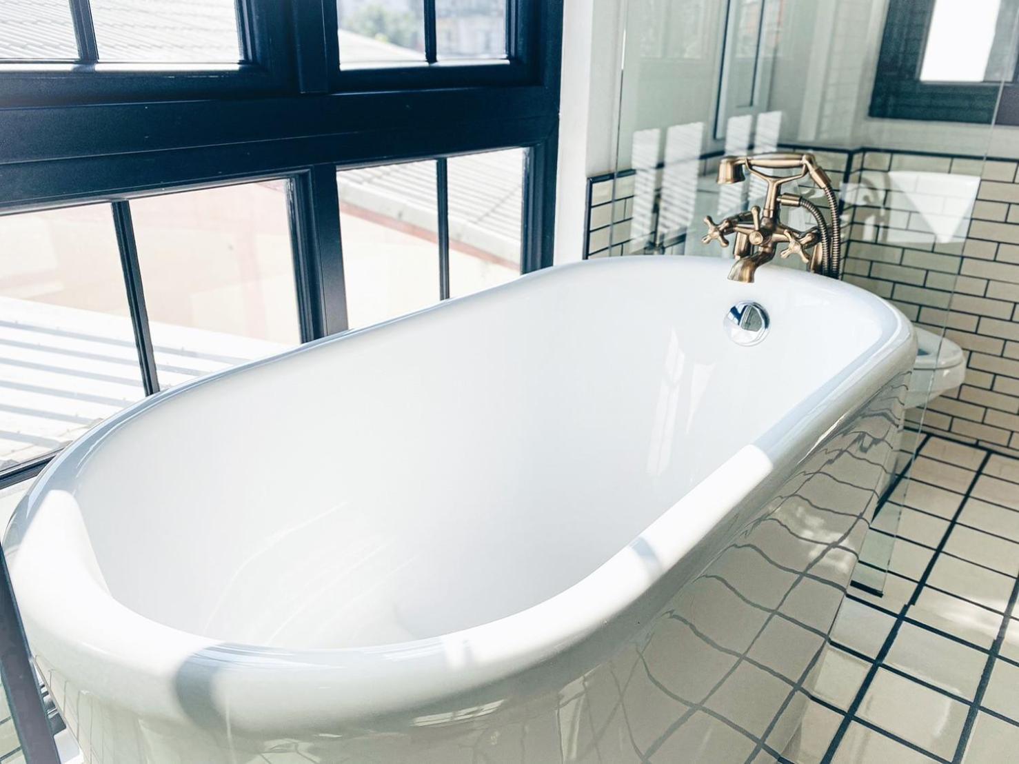 Double Room Pool View,1772192611:JPEG