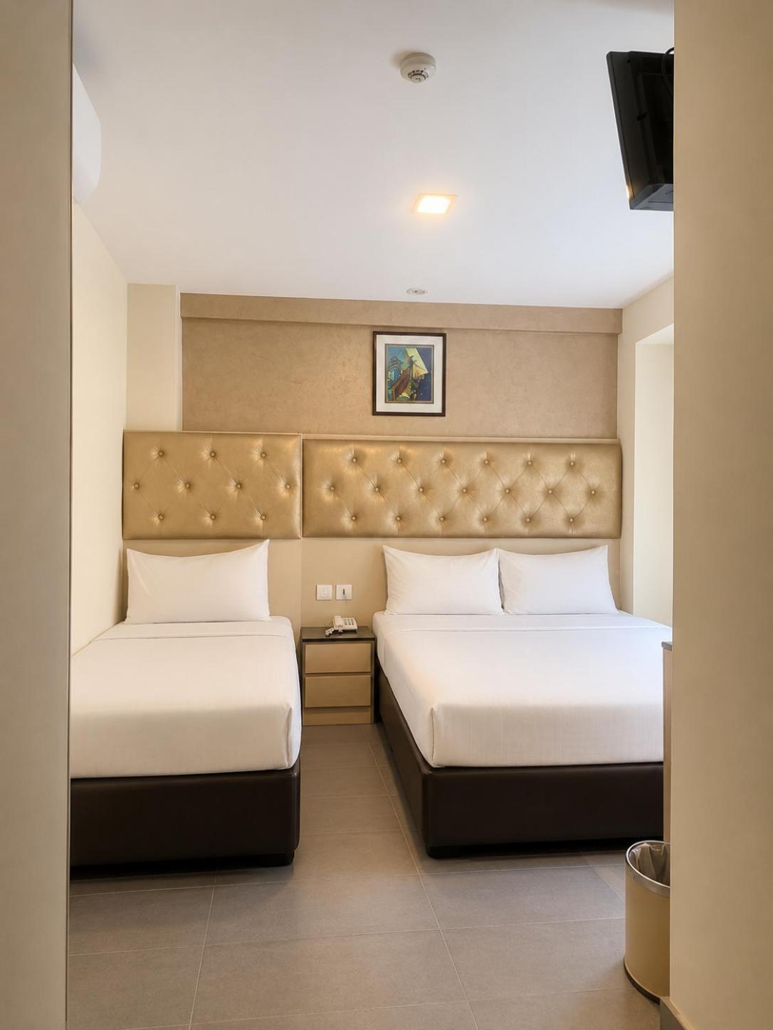 Quarto Deluxe Família com Janela