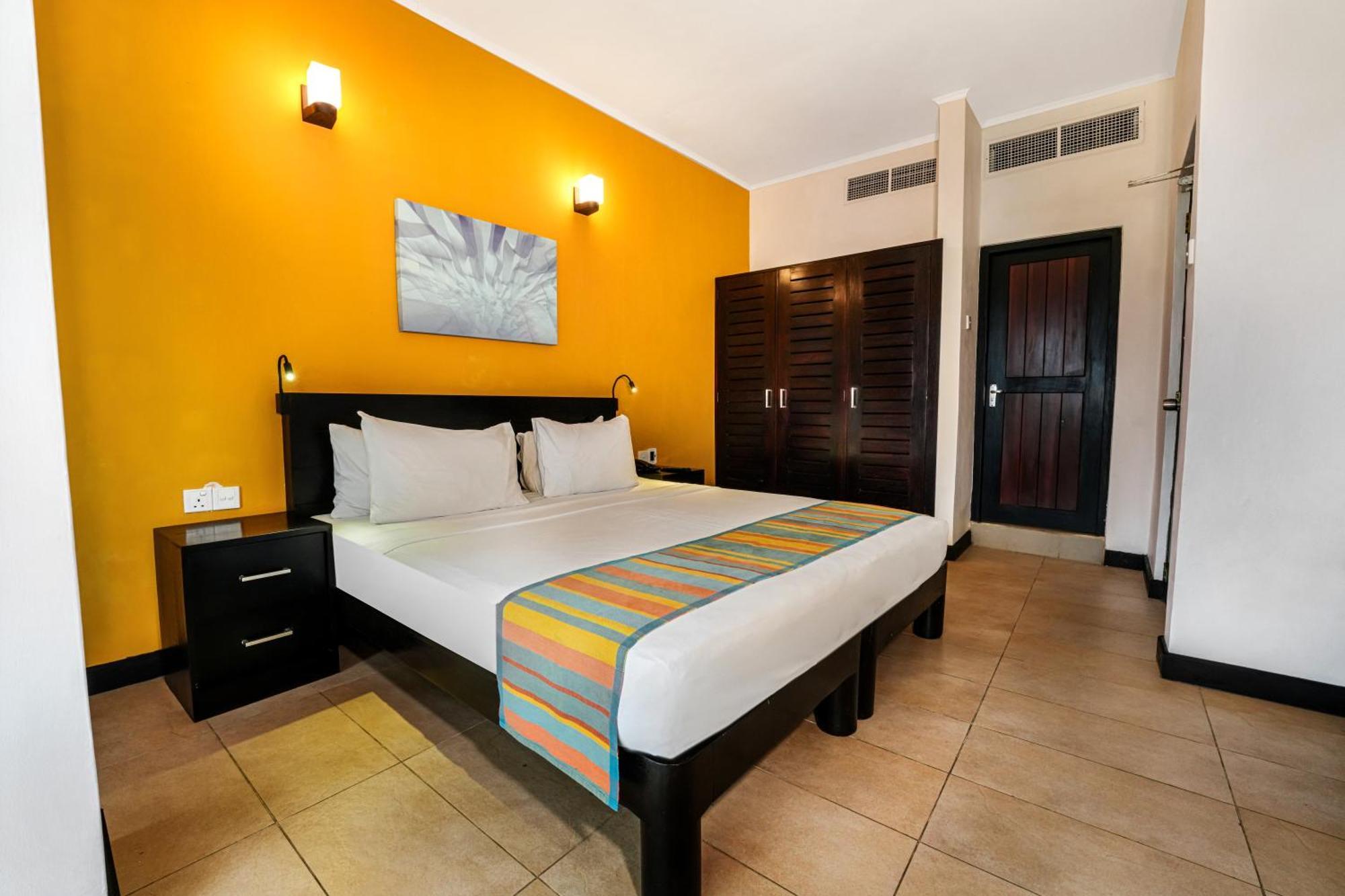 Superior Room F&B | Early check & Late check-out upon availability