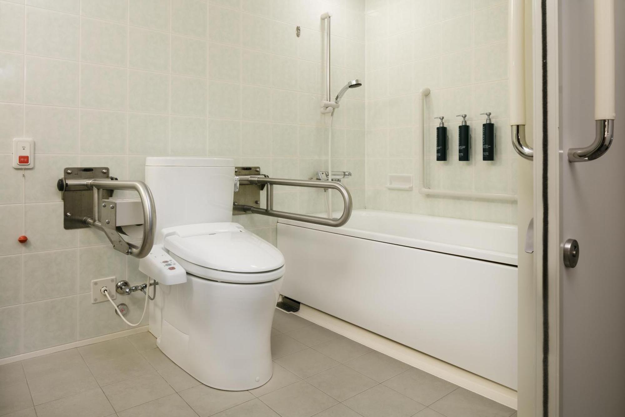 Twin Room Mobility Access