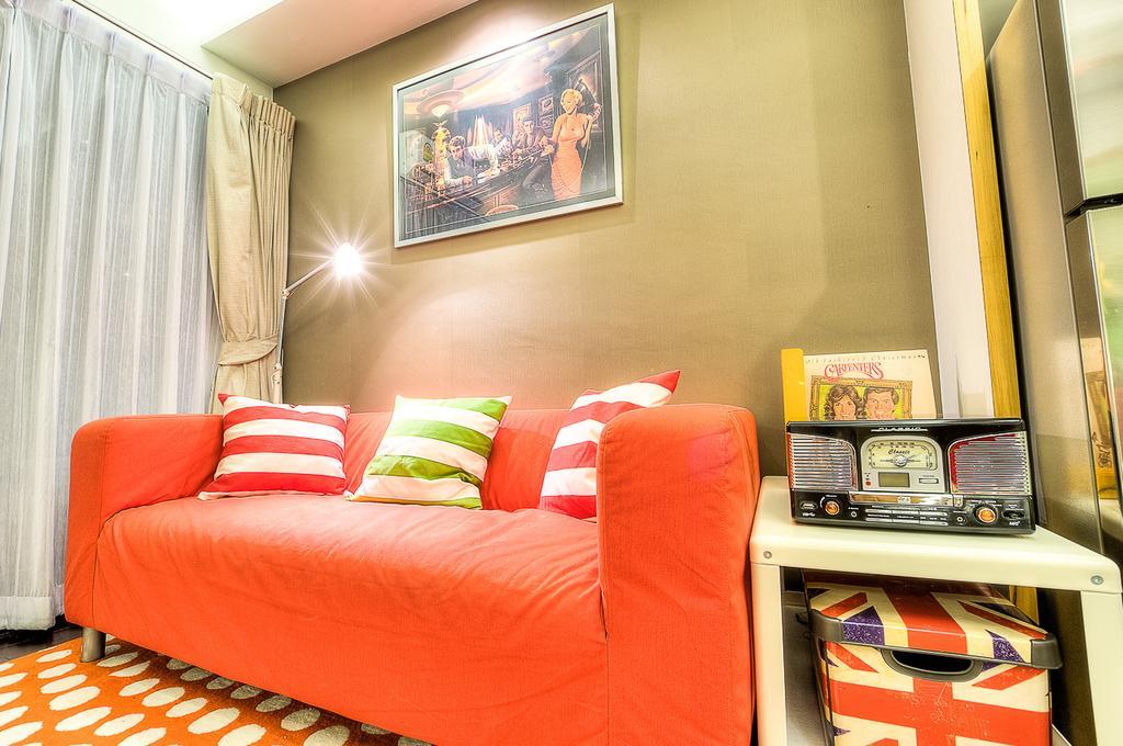 Modern One-Bedroom Apartment,183634554:JPEG
