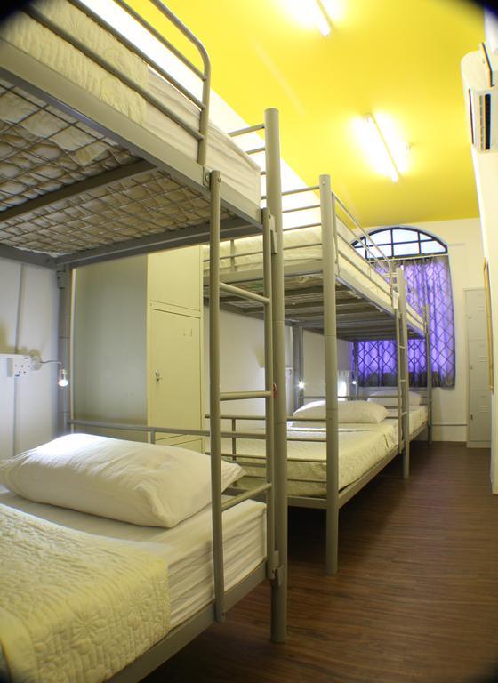 Bett im gemischten 6-Bett-Schlafsaal