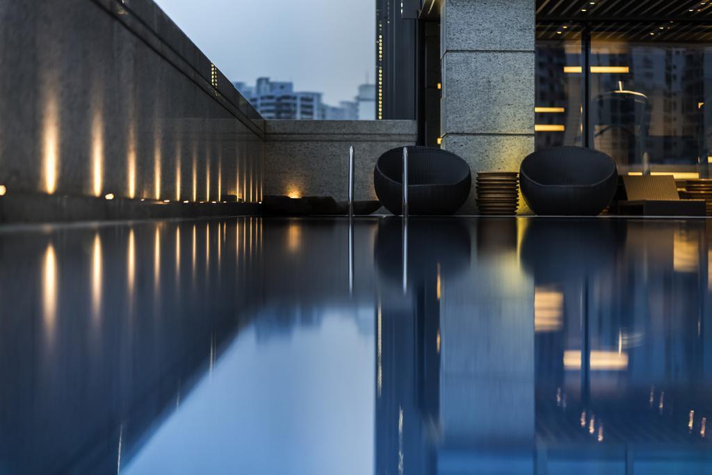 Deluxe King Room,227848229:JPEG