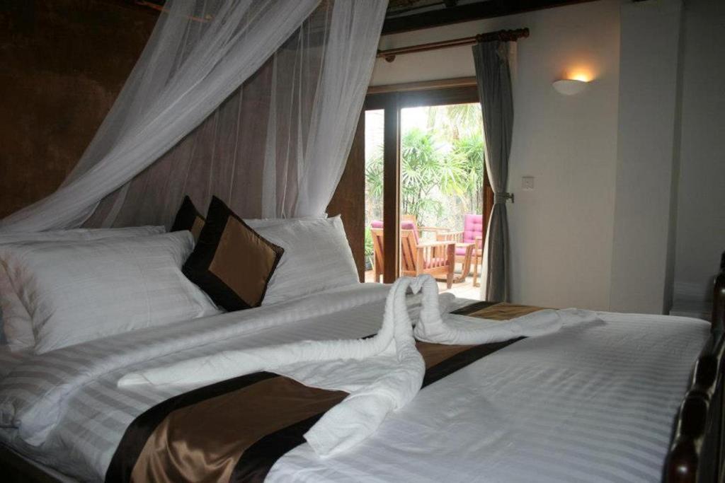 Mealea Suite