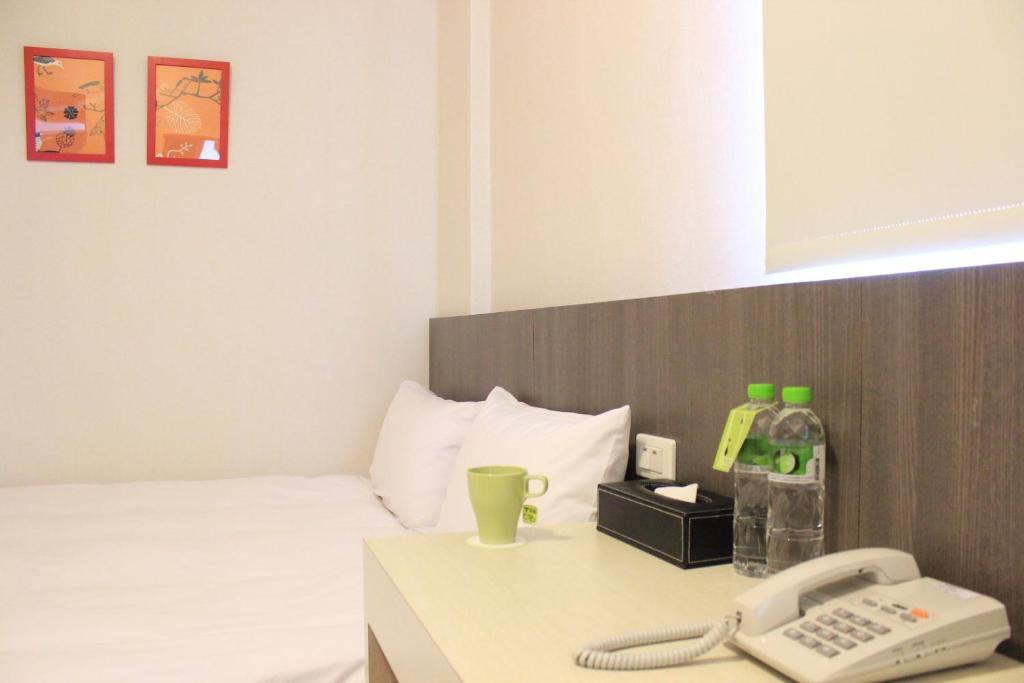 Standard Double Room,676570518:JPEG