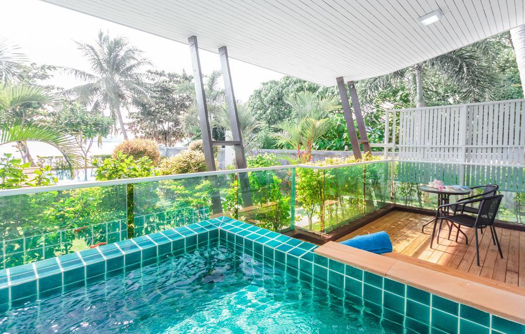 Suite - Beach Front,322125593:JPEG