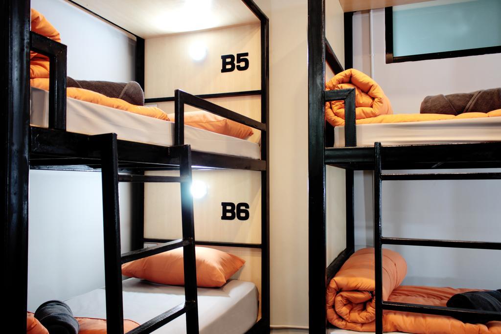 Bed in 6-Bed Mixed Dormitory Room,664839699:JPEG