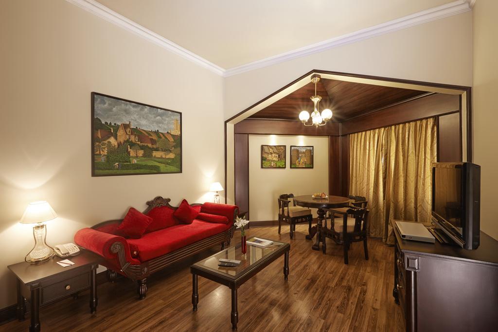 Excecutive Suite,403809219:JPEG