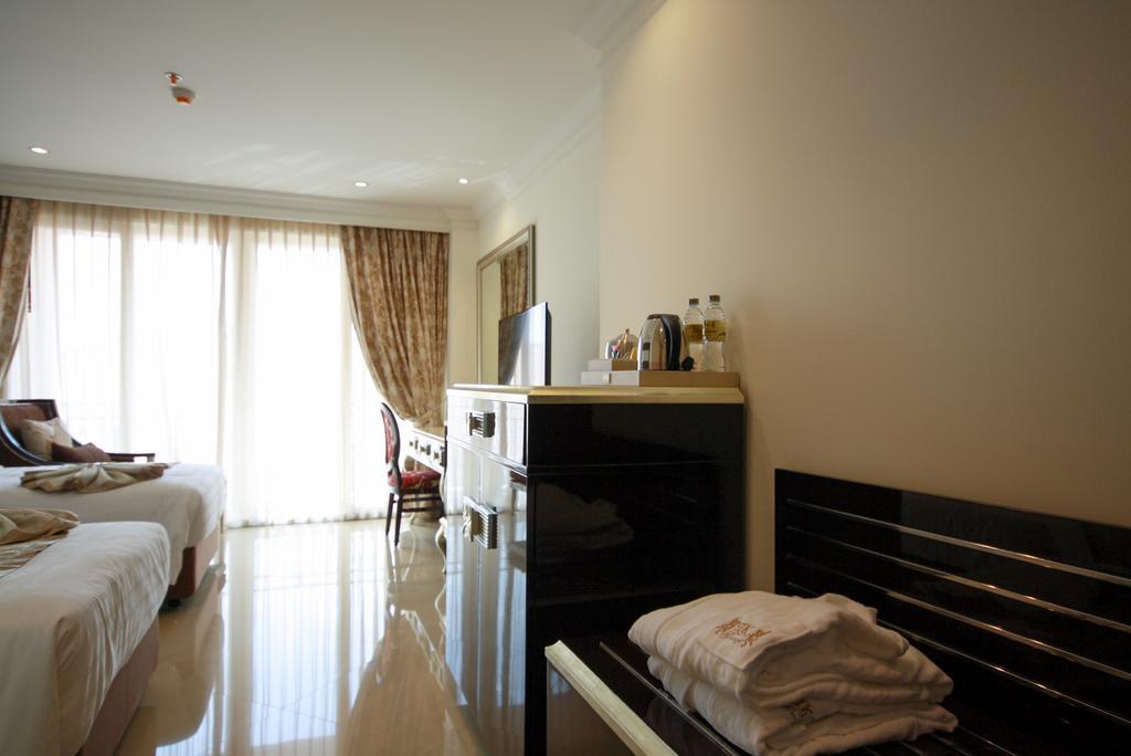 Deluxe Twin Room,587586582:JPEG