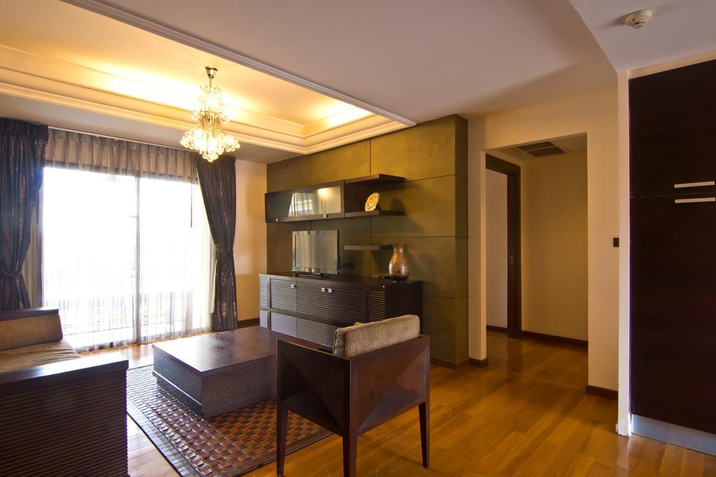 One-Bedroom Suite
