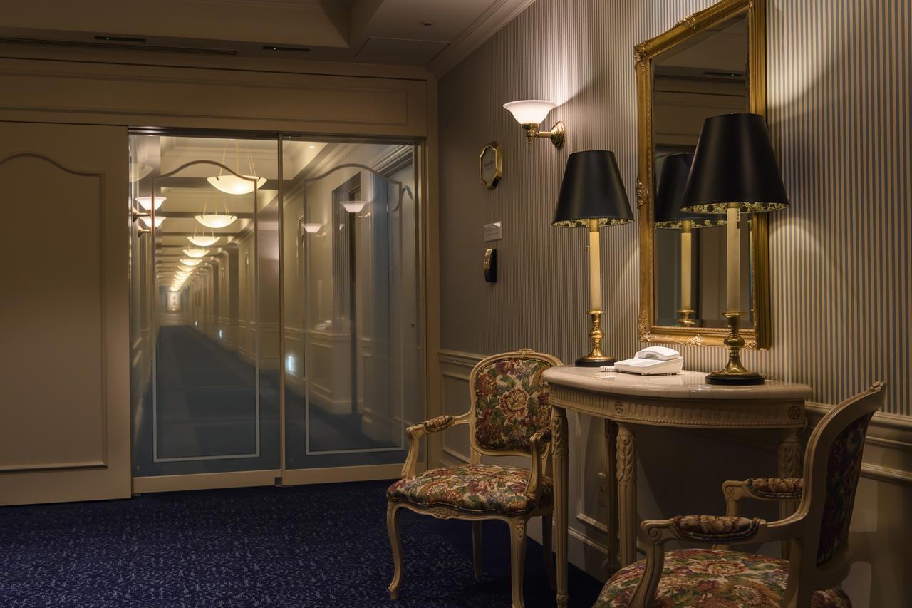 Premium Twin Room - Non-Smoking - Club Lounge Access,663470694:JPEG