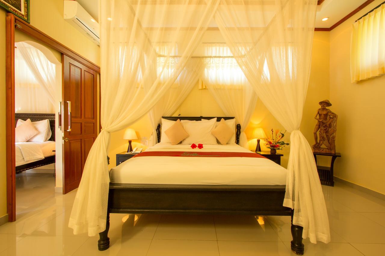 Family Room with Garden View,509446698:JPEG