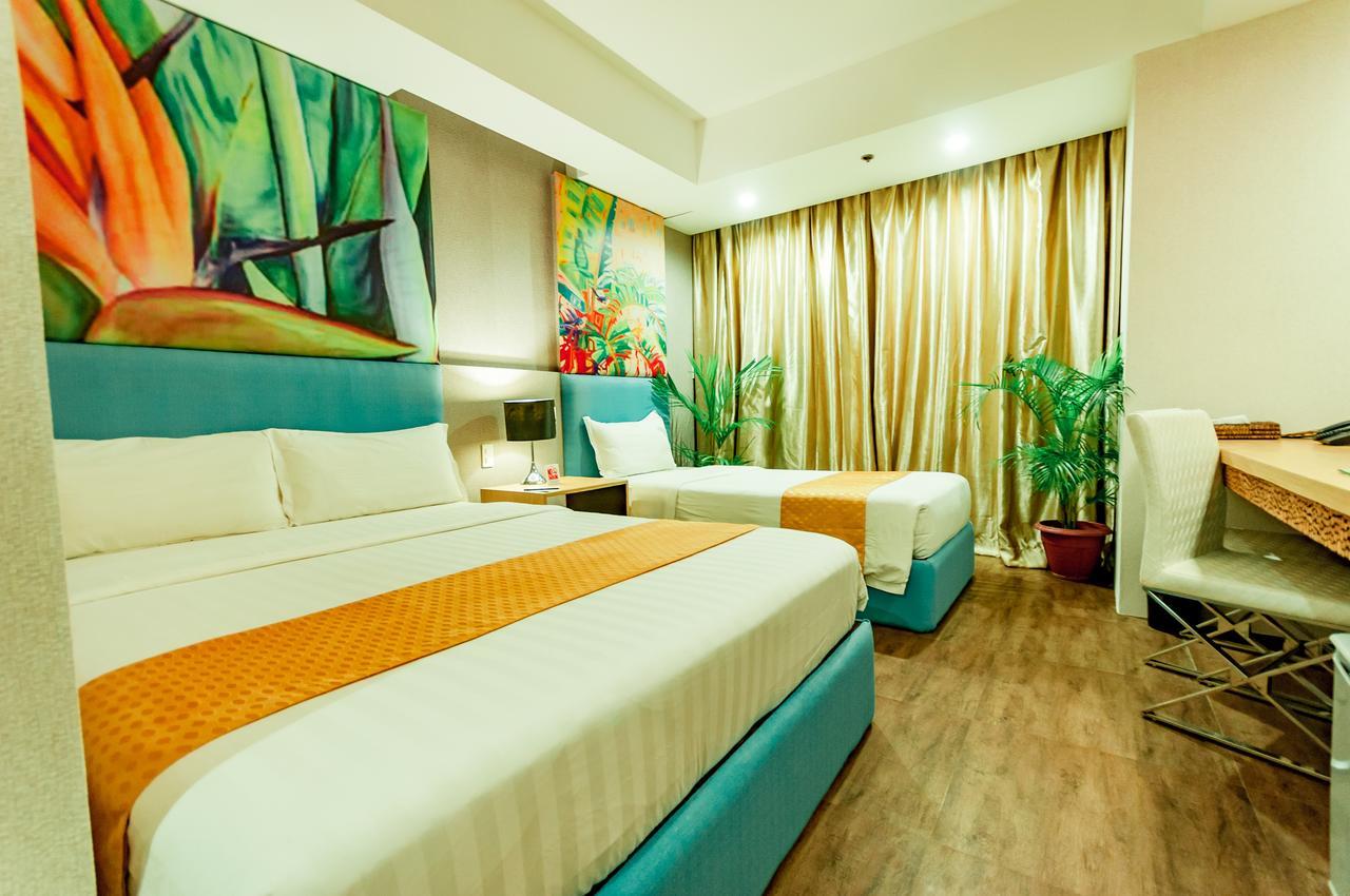 Deluxe Room with Pool View,519533346:JPEG