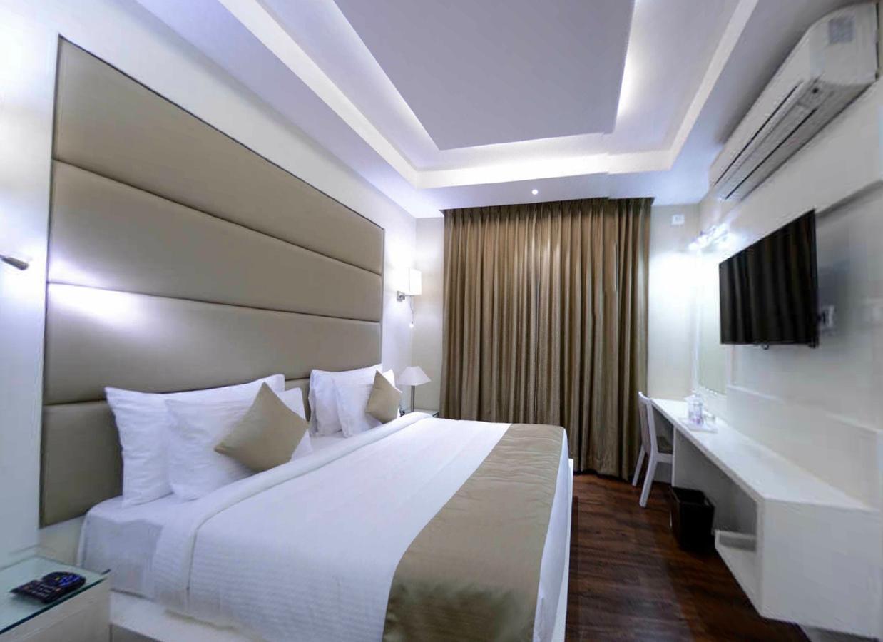 Deluxe Double Room,668677077:JPEG