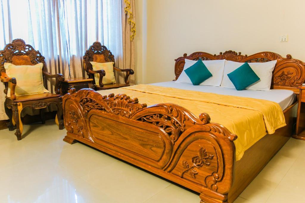 Deluxe Double or Twin Room with Air Con,53301415:JPEG