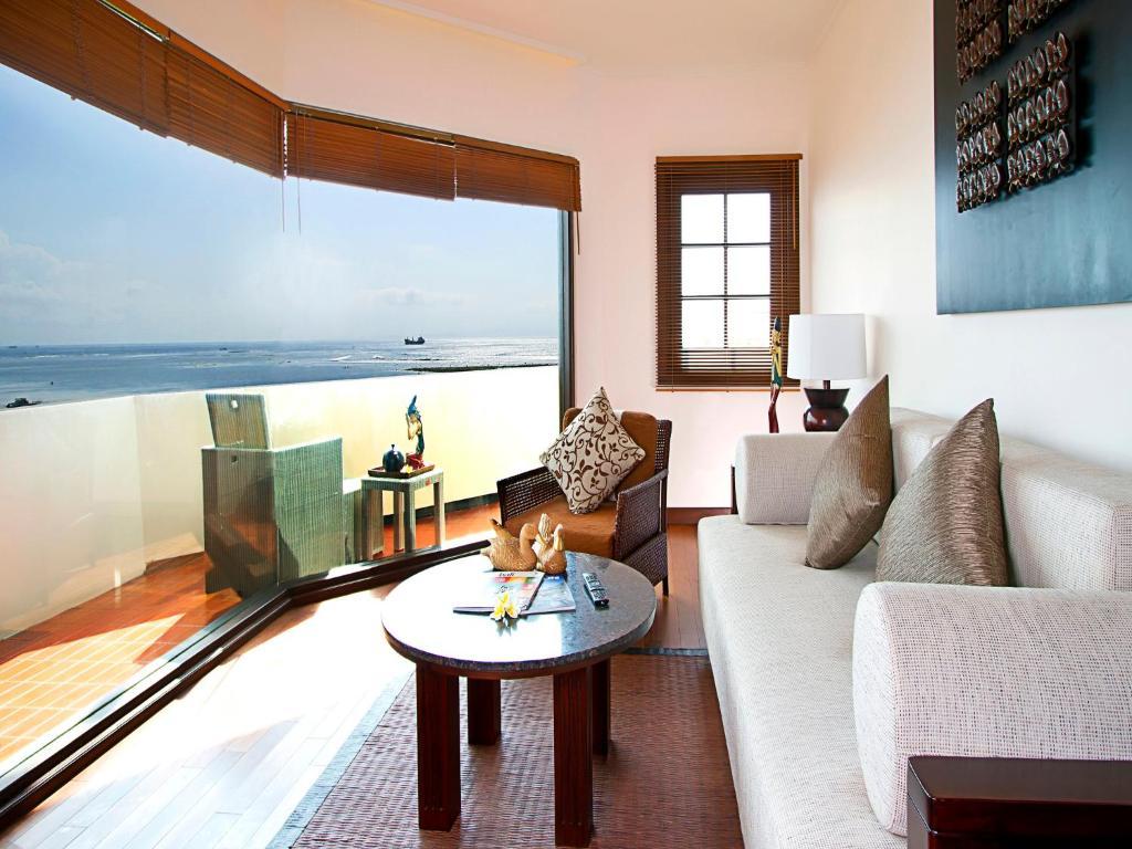 Ocean View Suite,61244554:JPEG