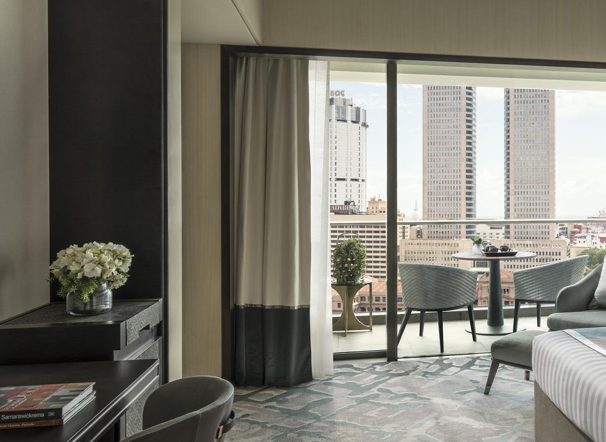 Chambre Lit King-Size Premier avec Balcon