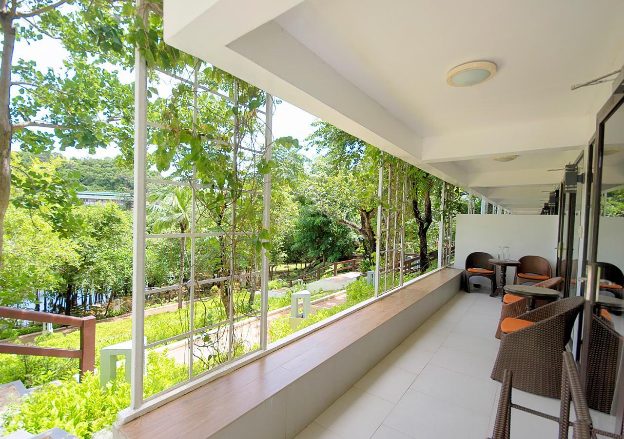 Suite Jardín con traslado gratuito de ida y vuelta al aeropuerto y viaje en barco