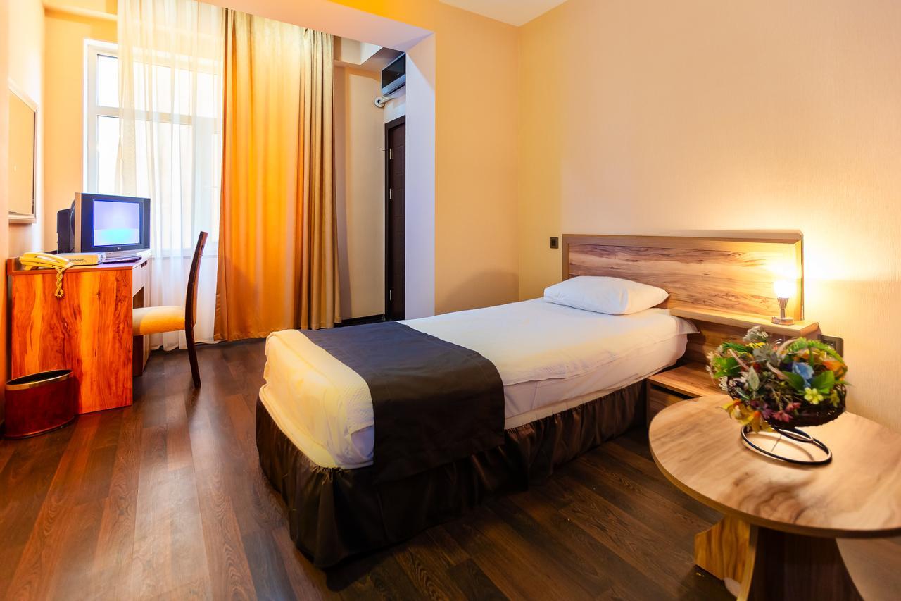 Standard Single Room,1213806394:JPEG