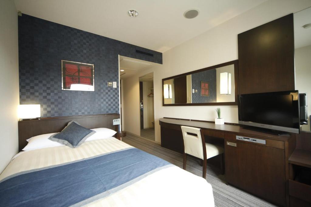 Habitación Doble con cama doble pequeña - Fumadores