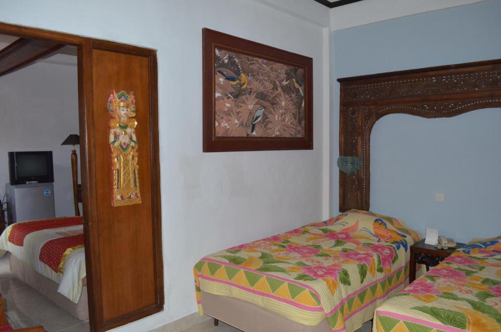 Family Room,65968756:JPEG