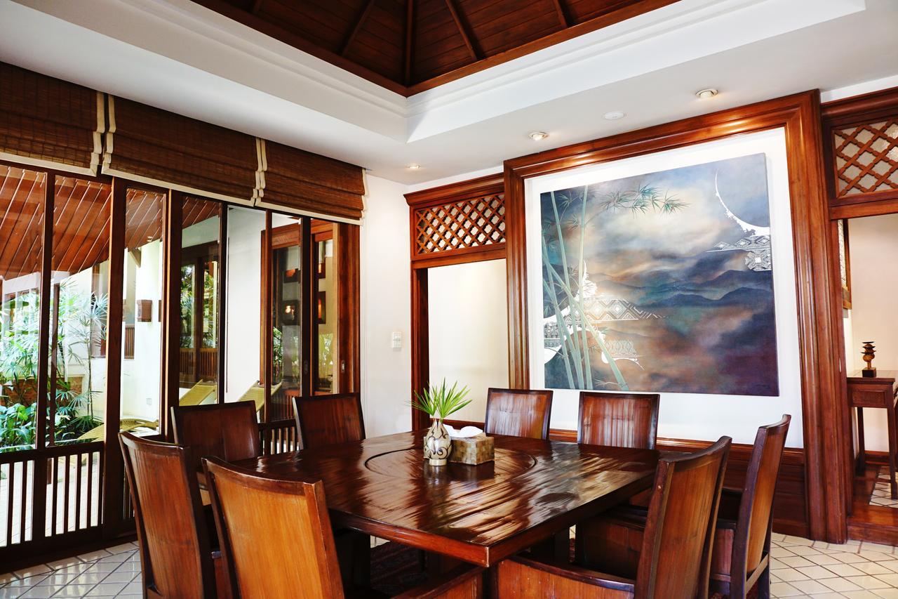 The Presidential Pool Villa