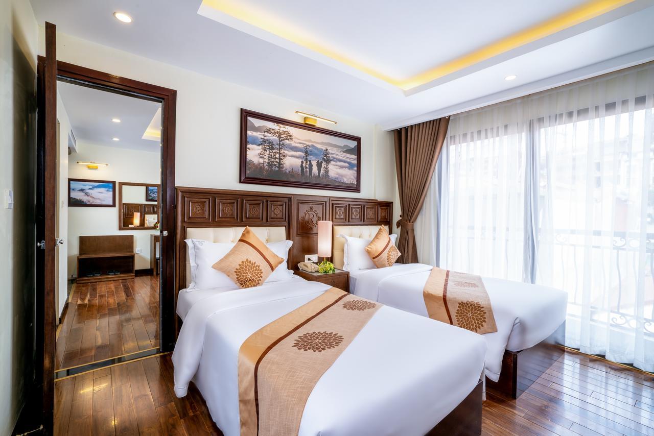 Deluxe Family Room