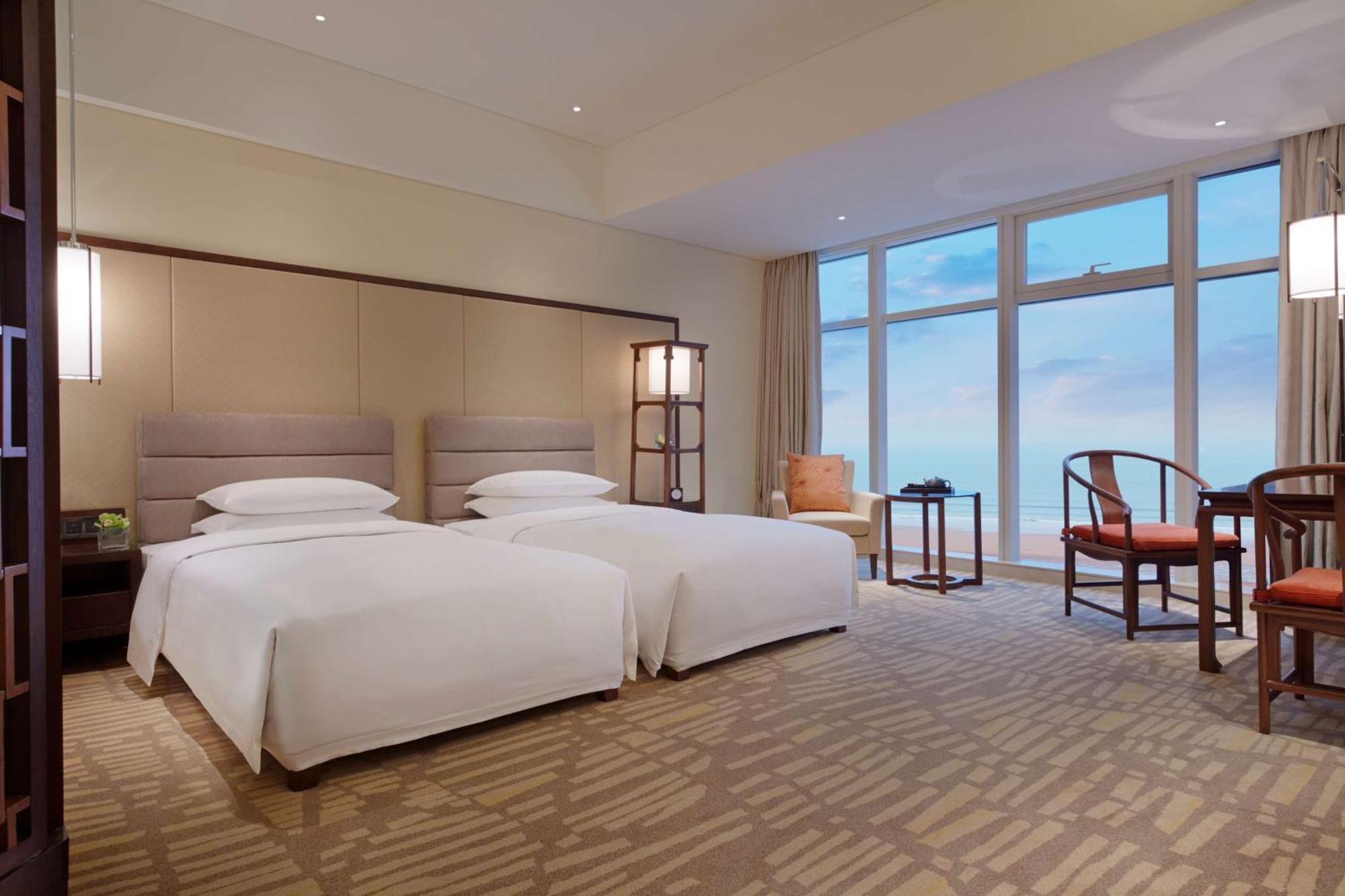 Twin Room with Ocean View - Club Access