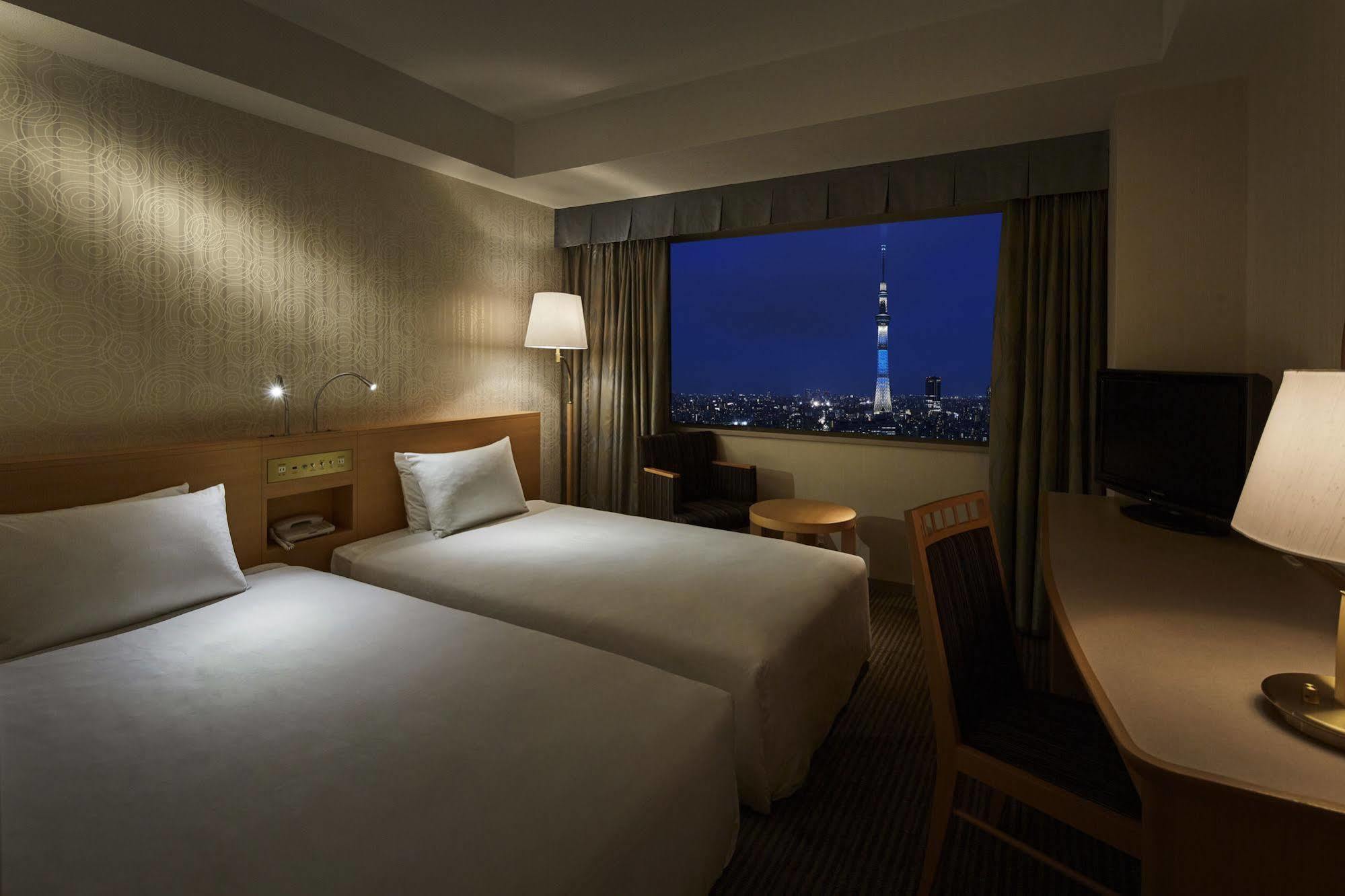 Economy Twin Room Non-Smoking No Tower View