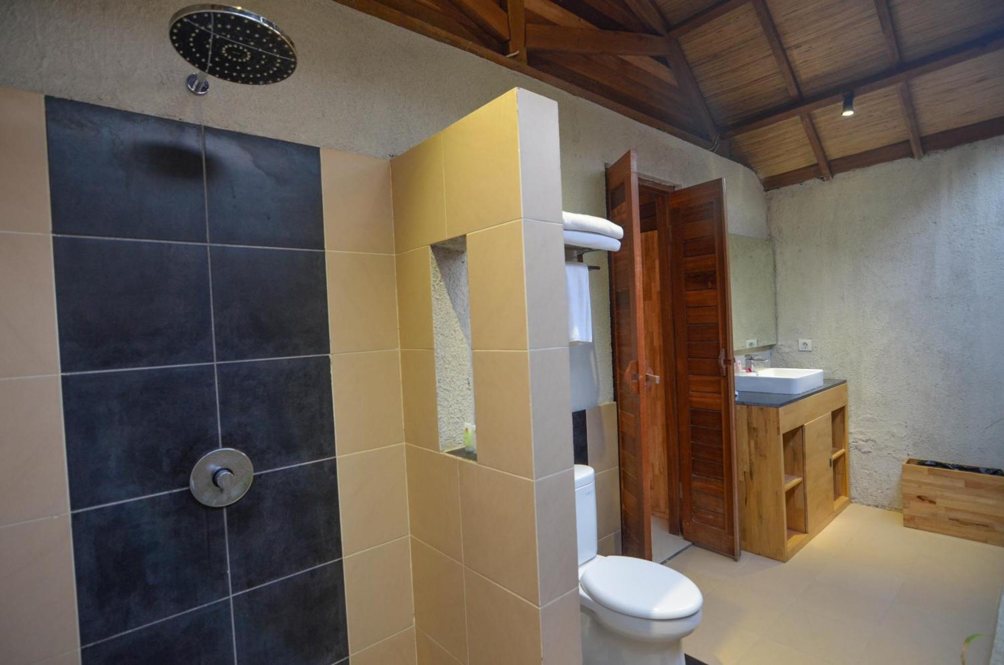 One-Bedroom Cottage Pool Lagoon,687008451:JPEG